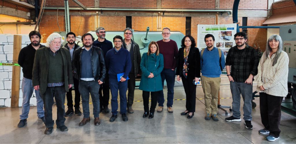 UTEM y UMCE refuerzan lazos para fomentar avances cientificos