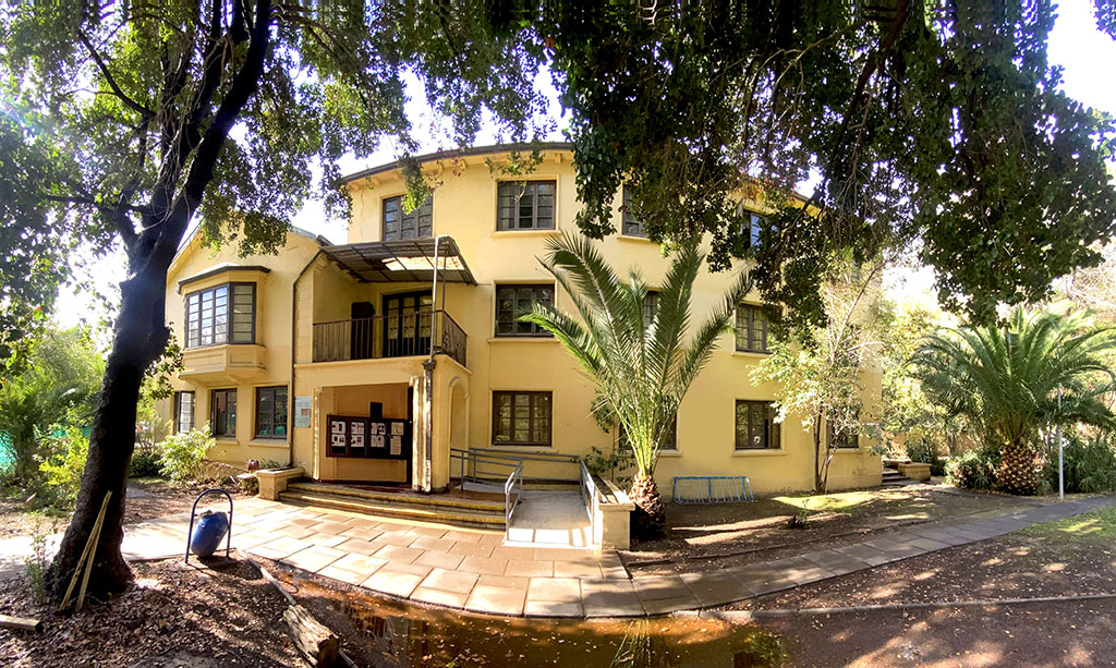 Frontis Departamento de Castellano